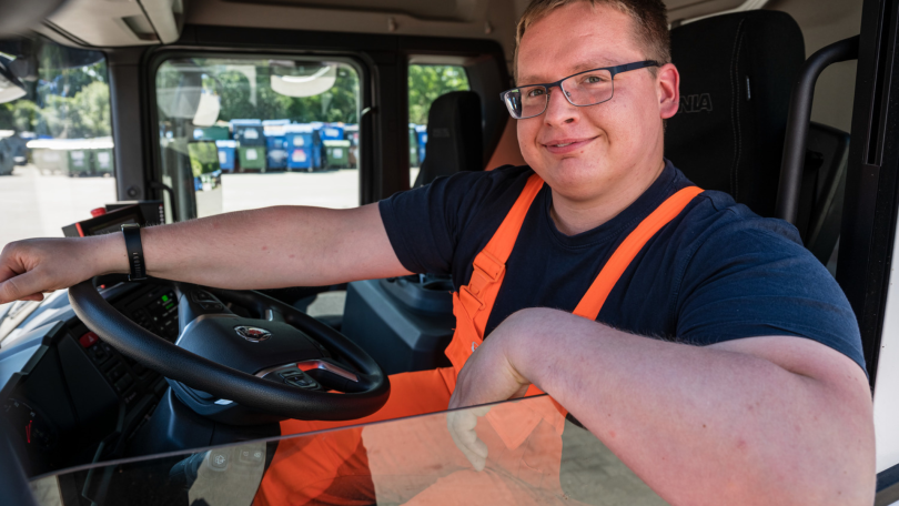 Ausbildung Berufskraftfahrer*in für 2027 (w/m/d), 1. Bild